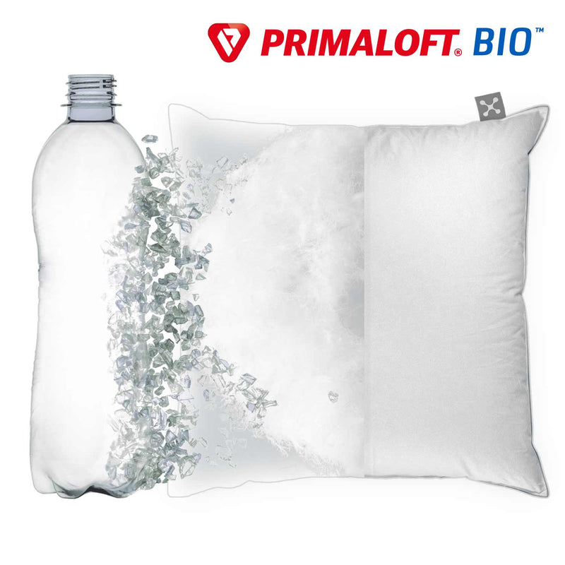 Nachhaltige PrimaLoft Bio Füllung aus Recycling PET-Flaschen des smart® Soft Pillow in der Größe Large 80 x 80 cm, nachhaltiges veganes Kissen mit PrimaLoft Bio Füllung aus biologisch abbaubaren Recyclingfasern, individuelle Kissenhöhe durch anpassbare Füll-Menge