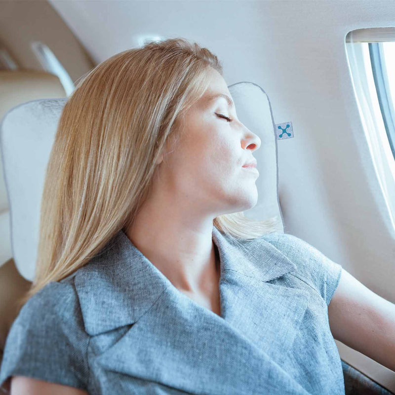 smart® Travel Pillow, kleines kompaktes Reise-Kissen aus Memory Schaum für guten Schlaf zuhause und unterwegs auf Reisen in Auto, Flugzeug, Bus und Bahn.